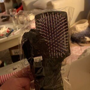 Brand new Monsters wet Brush and wash head band